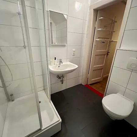 Living One 3 بيت للعطل *